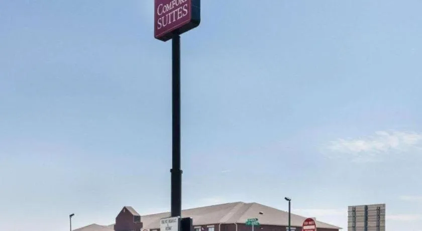 Comfort Suites Plainview