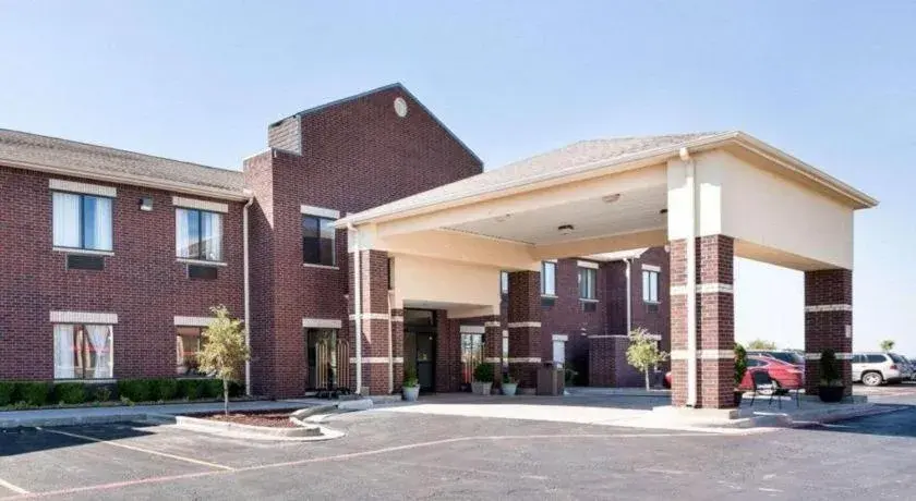 Comfort Suites Comfort Suites