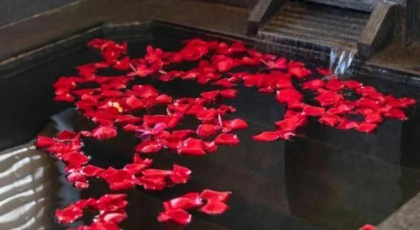 Riyuegu Hotsprings Resort