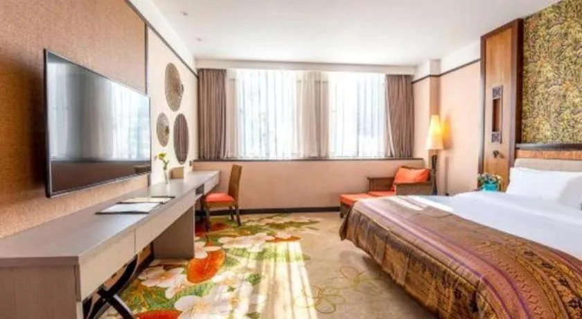 Bed in Riyuegu Hotsprings Resort