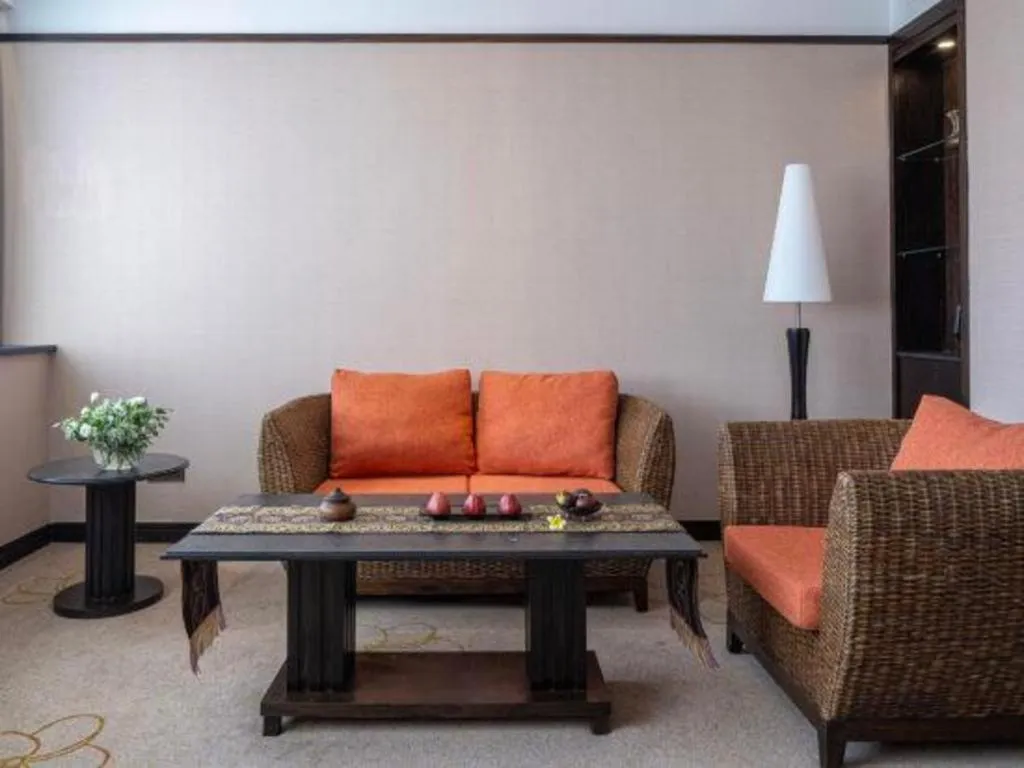 Riyuegu Hotsprings Resort