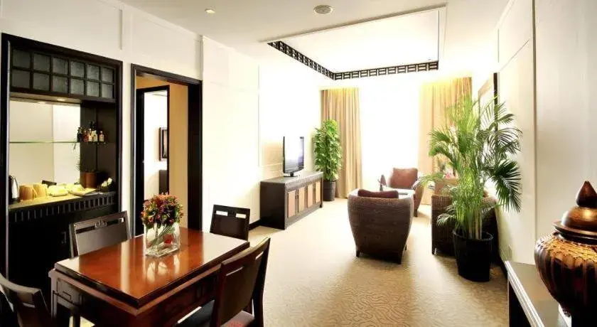 Riyuegu Hotsprings Resort Riyuegu Hotsprings Resort