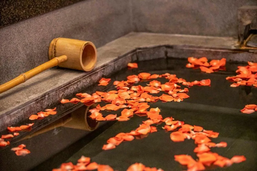 Riyuegu Hotsprings Resort