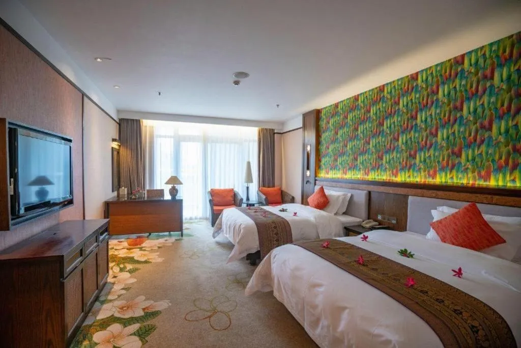 Bed in Riyuegu Hotsprings Resort