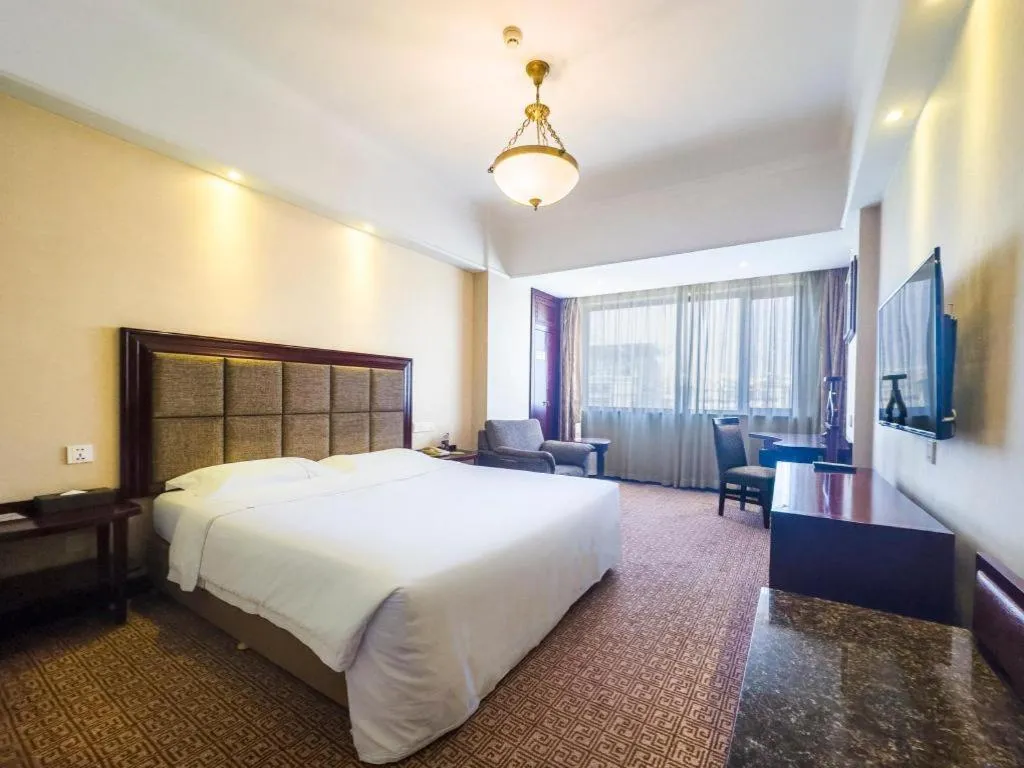 Bed in Chengdu Taihe International Hotel