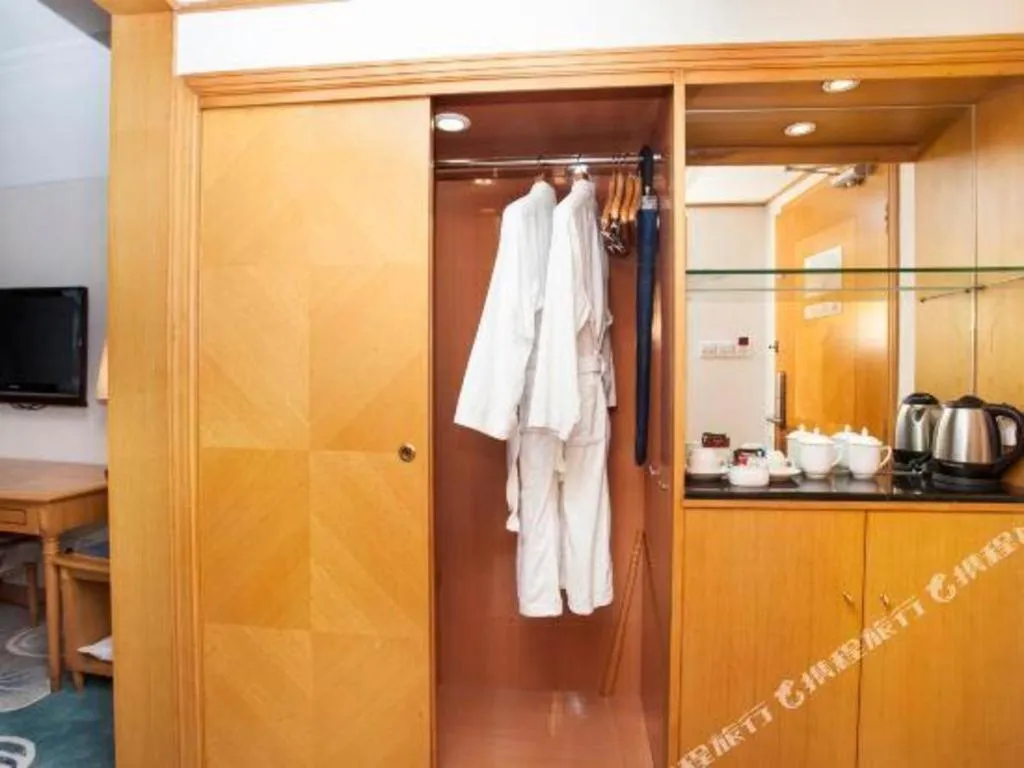 Xiamen Jingmin Central Hotel