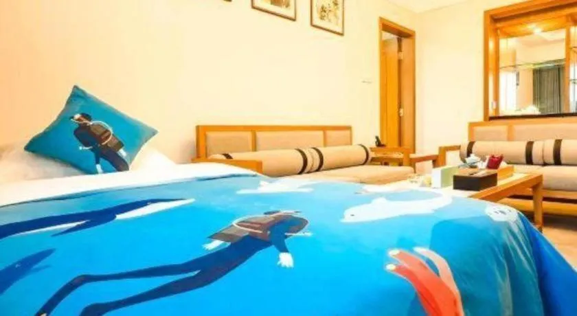 Bed in Xiamen Jingmin Central Hotel