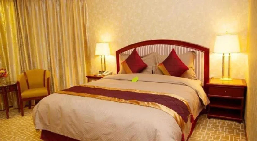 Bed in Century Plaza Hotel