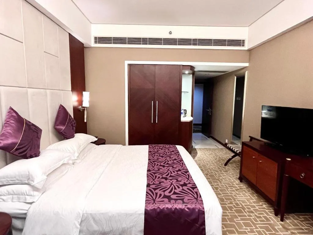 Bed in Century Plaza Hotel