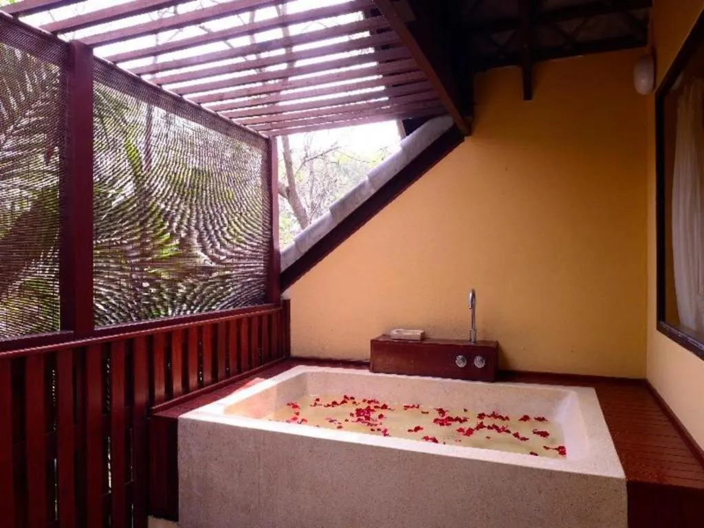 Baan Talay Dao Resort