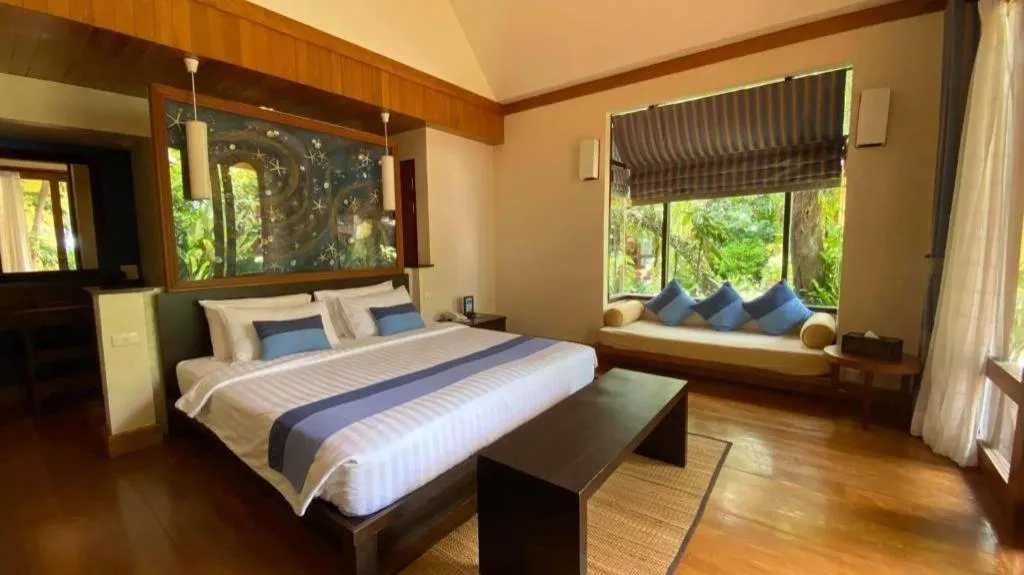 Bed in Baan Talay Dao Resort