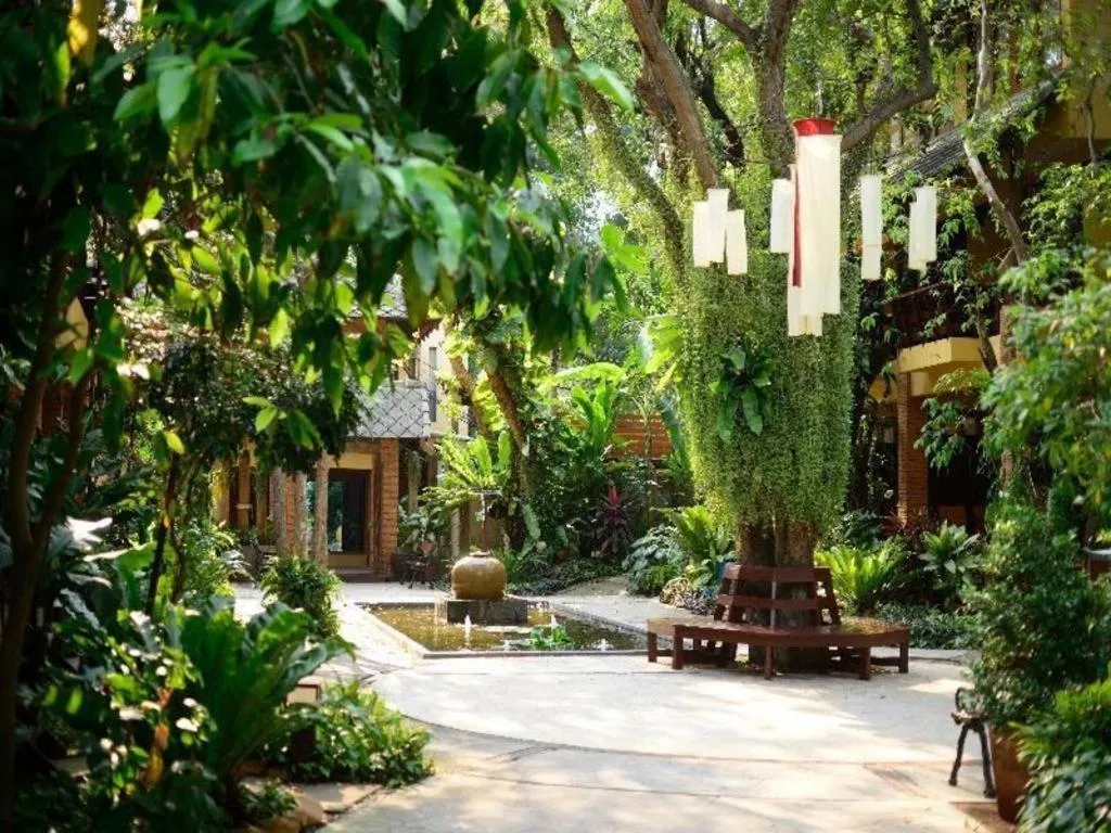 Baan Talay Dao Resort