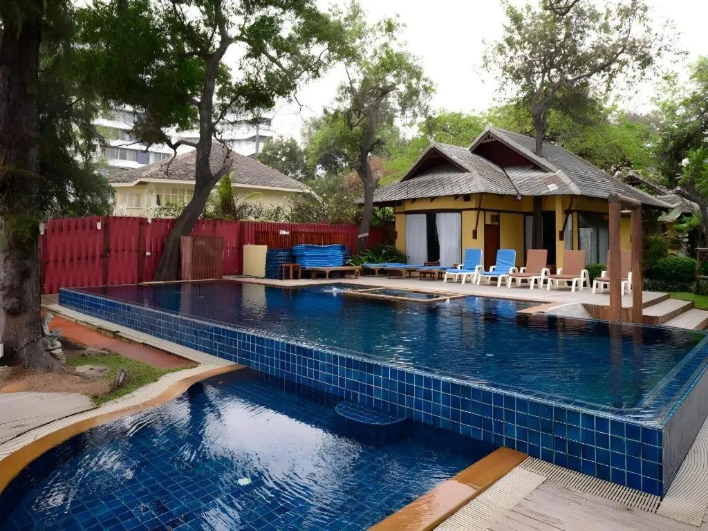 Baan Talay Dao Resort