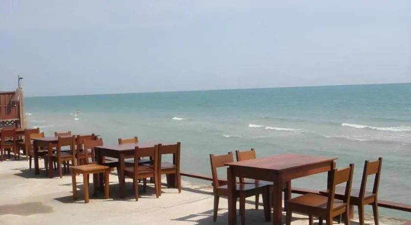 Baan Talay Dao Resort