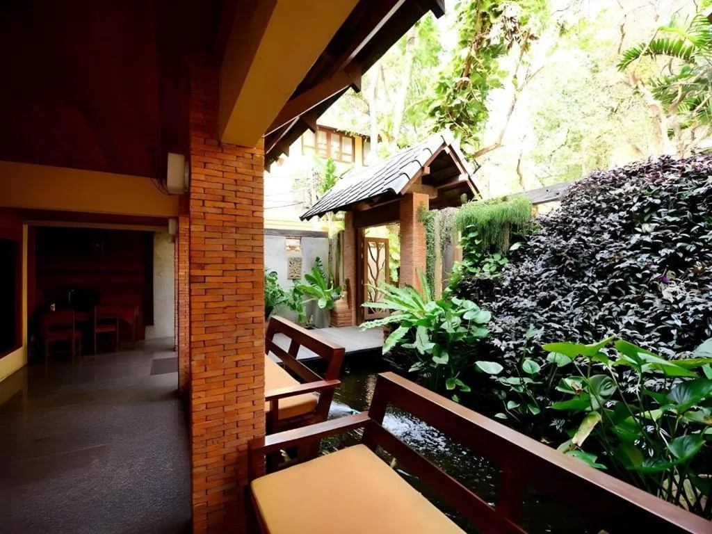 Baan Talay Dao Resort