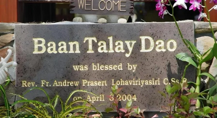 Baan Talay Dao Resort