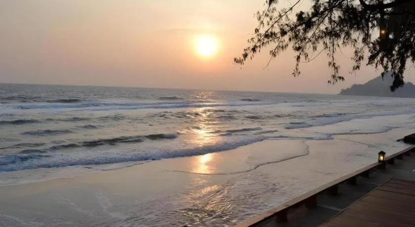 Baan Talay Dao Resort