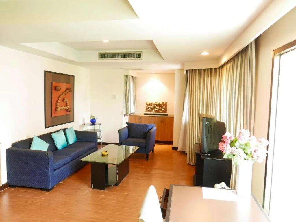 Best Comfort Bangkok Hotel