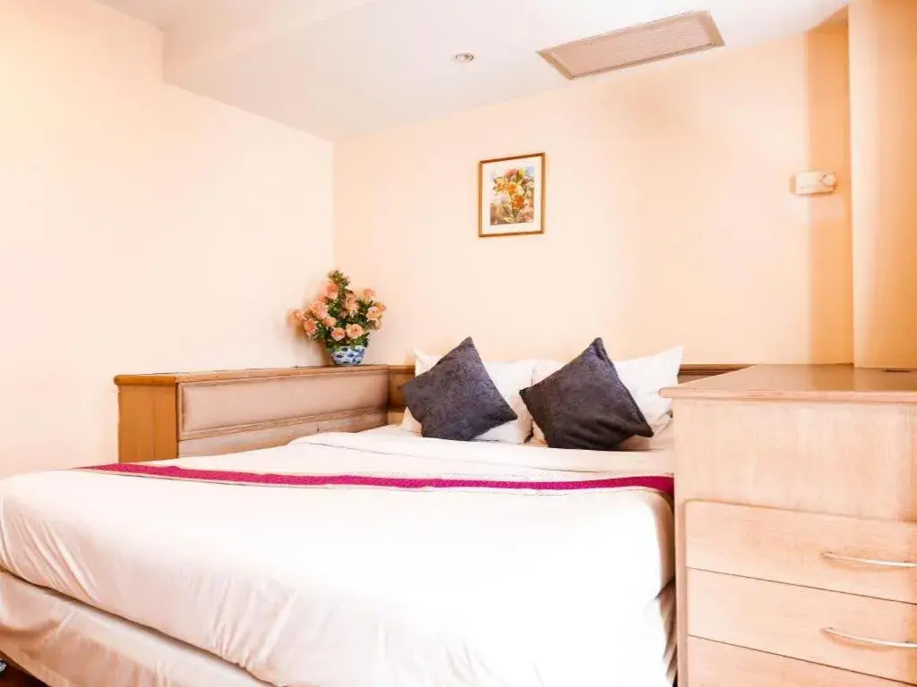 Bed in Best Comfort Bangkok Hotel Bed in Best Comfort Bangkok Hotel