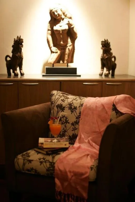 Best Comfort Bangkok Hotel