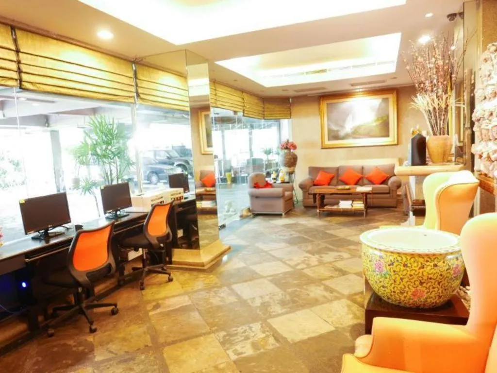 Best Comfort Bangkok Hotel