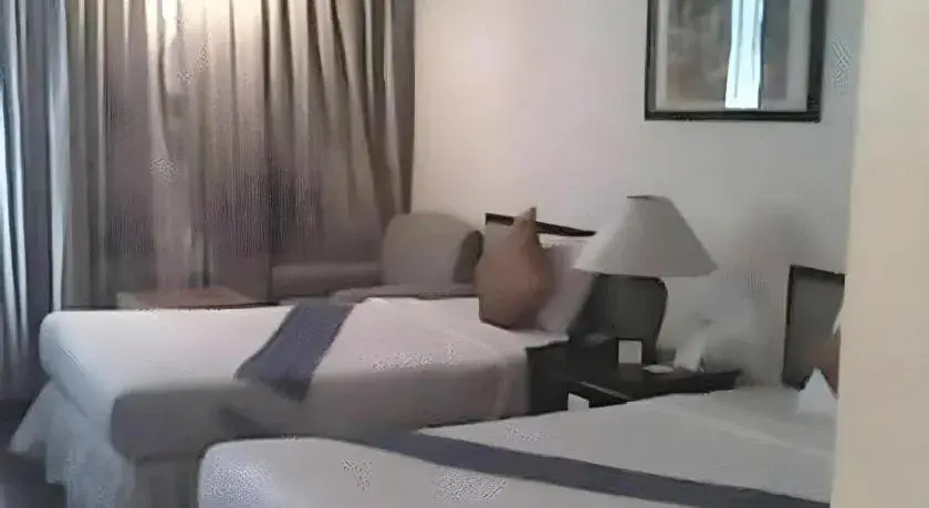 Bed in Best Comfort Bangkok Hotel Bed in Best Comfort Bangkok Hotel