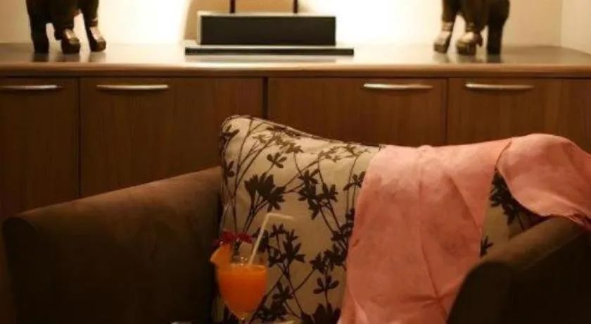 Best Comfort Bangkok Hotel