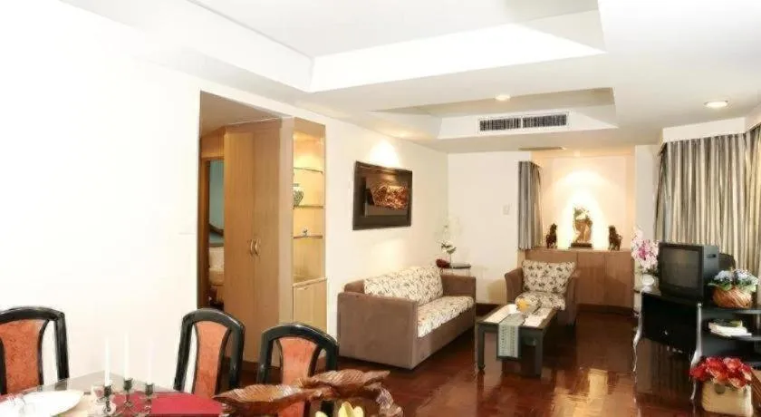 Best Comfort Bangkok Hotel