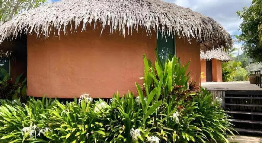 Avartarn Miracles Hotel