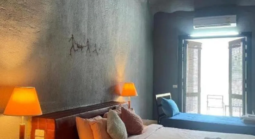 Bed in Avartarn Miracles Hotel