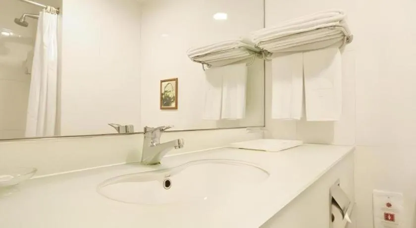 Caritas Oswald Cheung International House