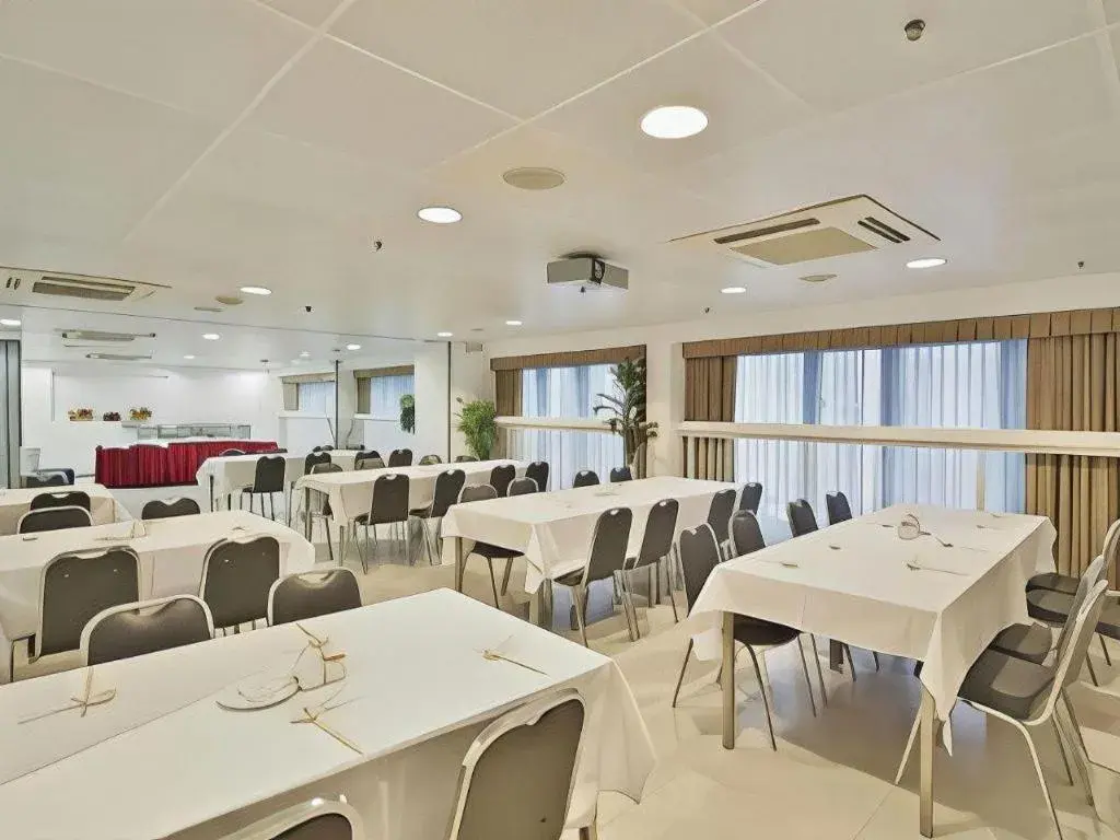 Caritas Oswald Cheung International House Caritas Oswald Cheung International House