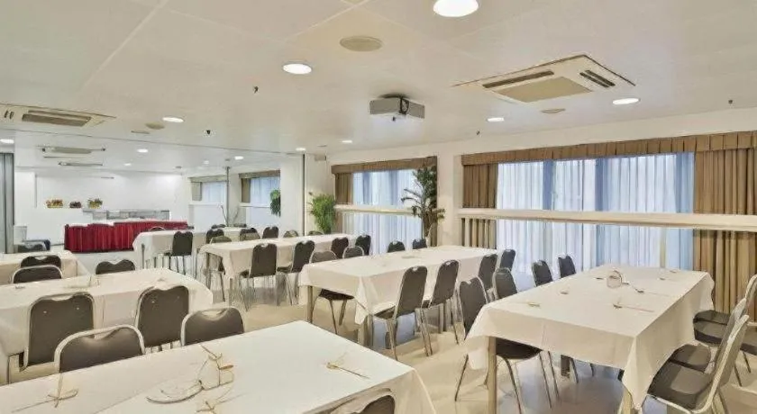 Caritas Oswald Cheung International House