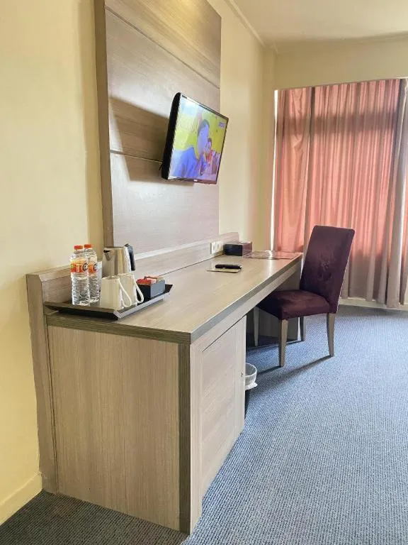 Horison Ultima Makassar