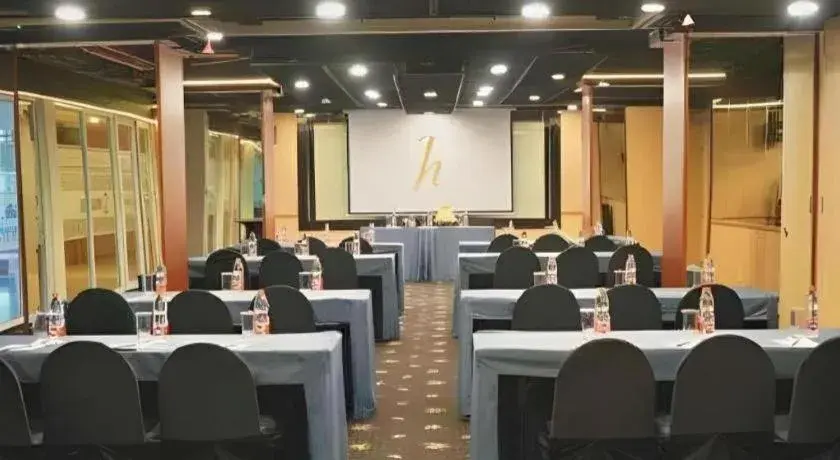 Horison Ultima Makassar Horison Ultima Makassar