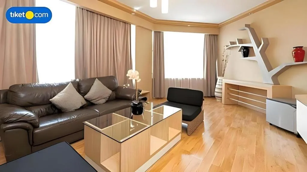 Horison Ultima Makassar