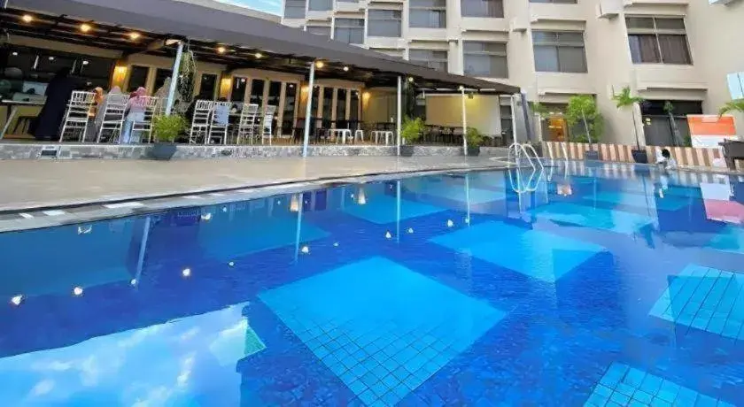 Horison Ultima Makassar Horison Ultima Makassar