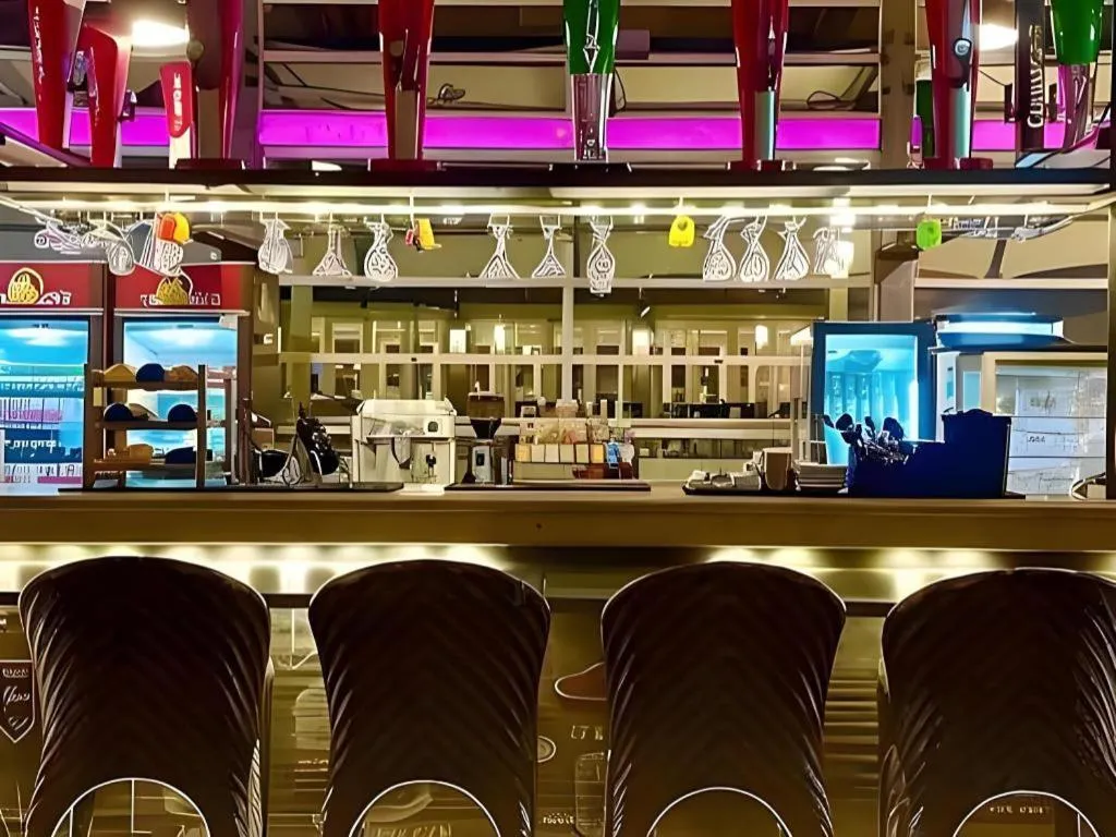 Horison Ultima Makassar