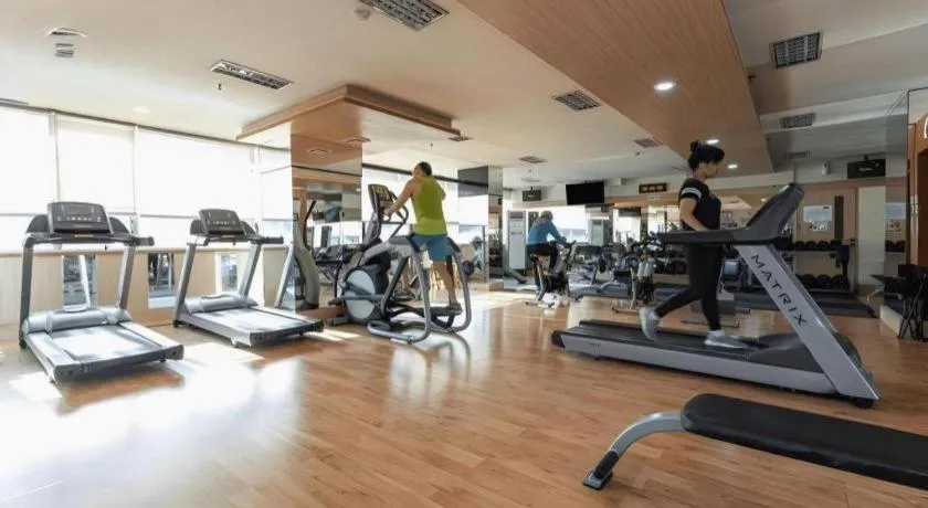 Horison Ultima Makassar