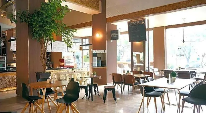 Horison Ultima Makassar