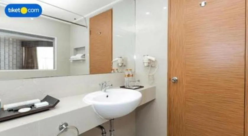 Horison Ultima Makassar