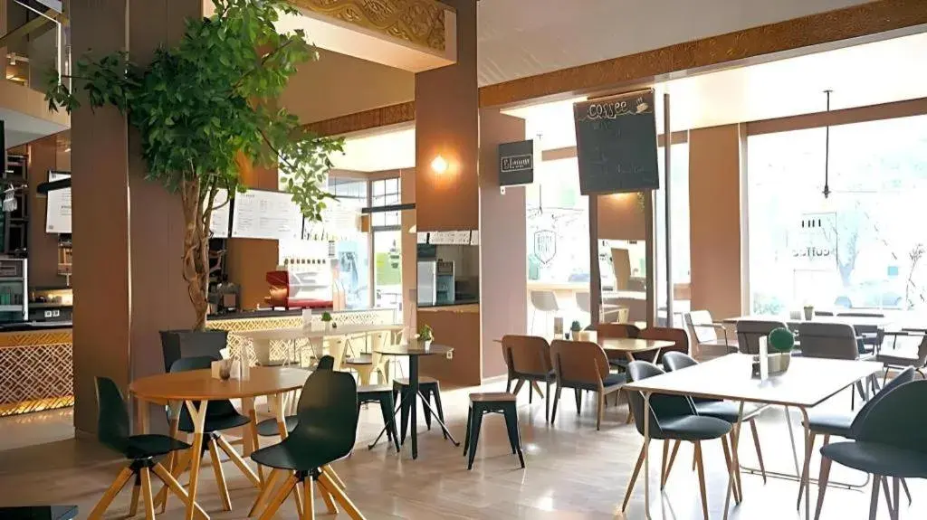 Horison Ultima Makassar Horison Ultima Makassar