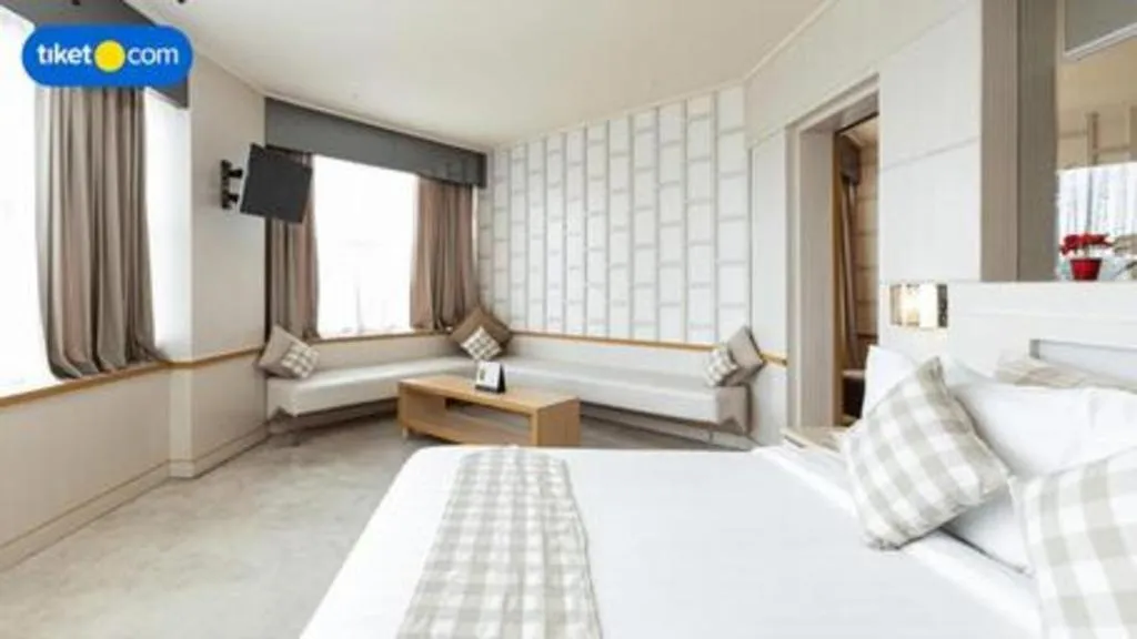 Bed in Horison Ultima Makassar