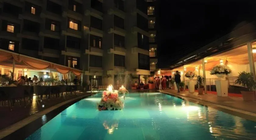 Horison Ultima Makassar