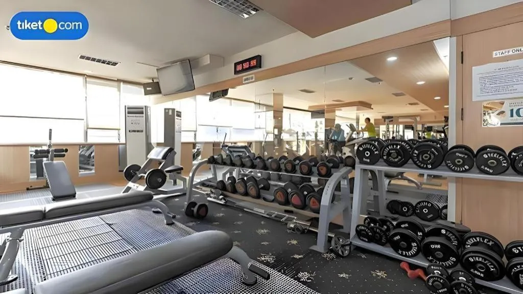 Horison Ultima Makassar