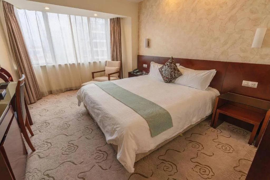 Bed in NanYing Hotel Shanghai