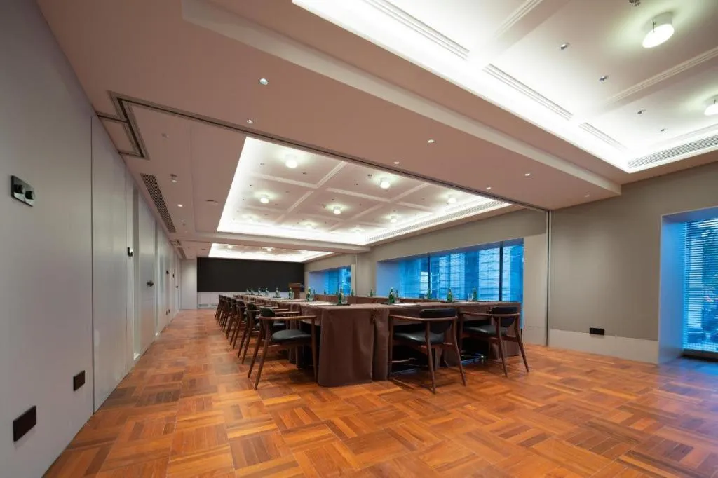 MaxX by Steigenberger Shanghai on the Bund