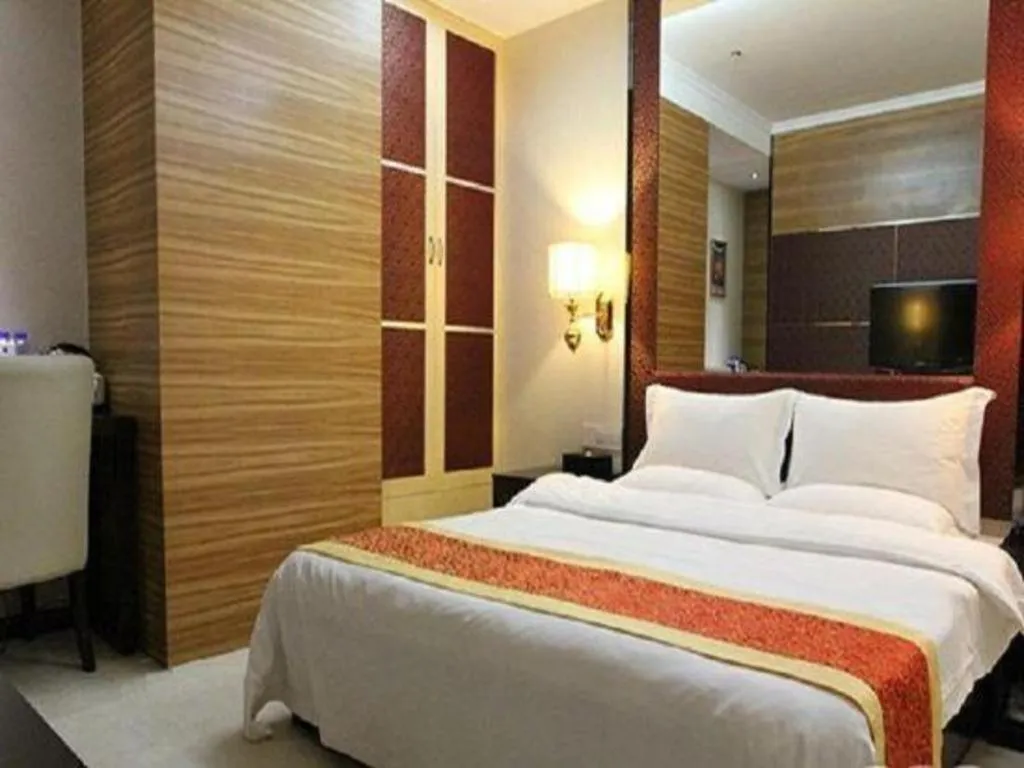Bed in Milu Hotel
