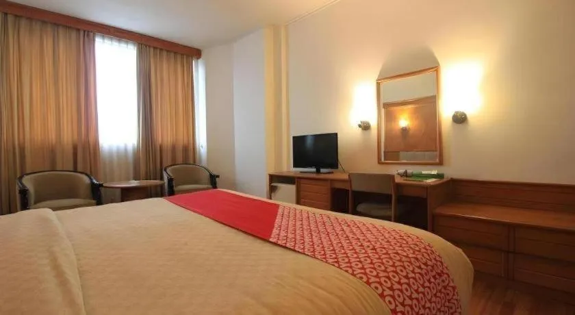 Bed in Mutiara Merdeka Hotel