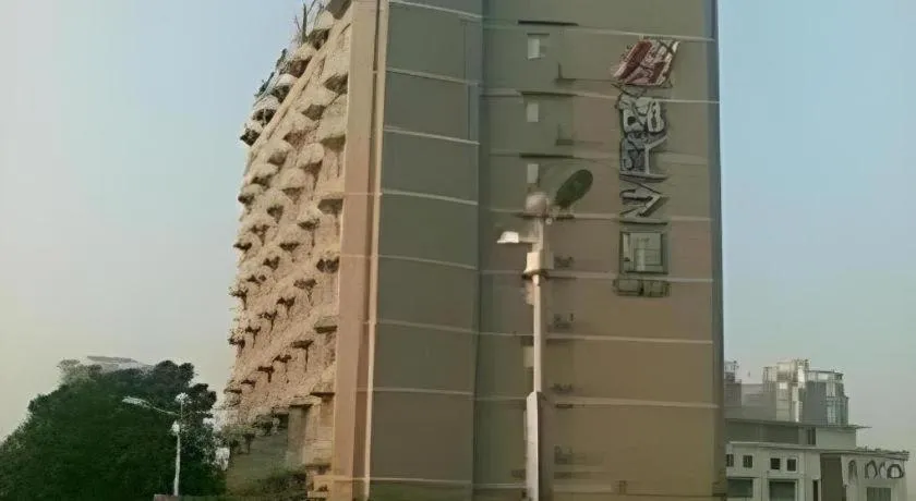 Jinjiang Inn Zhuhai Xiangzhou Qinglv Middle Road Theater